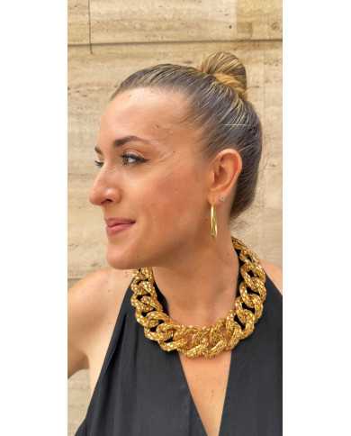 Collar Queen dorado