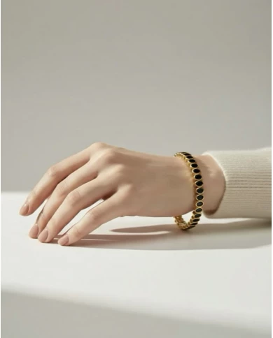 Brazalete Antea negro