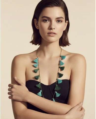 Collar Sea colores azulados