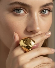 Anillo acero dorado Martilla Anillo acero dorado Martilla