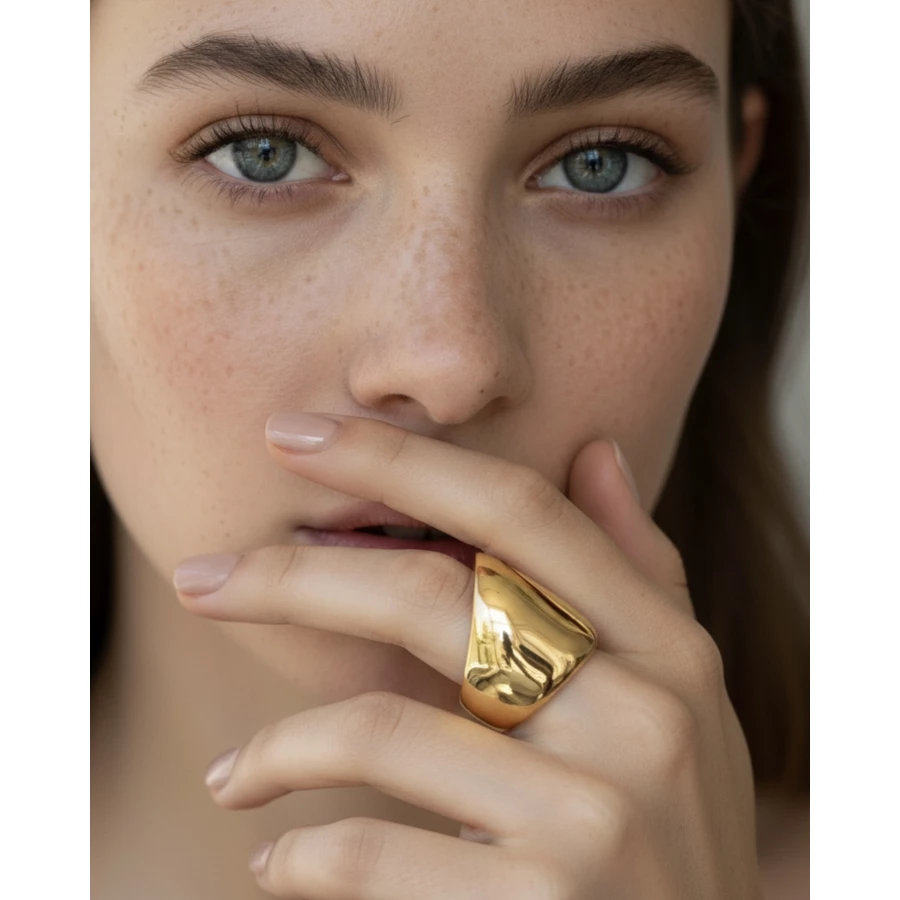 Anillo acero dorado Marta Oro