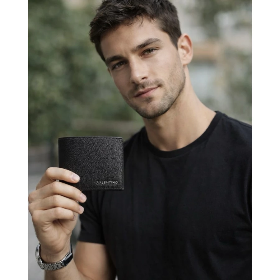 Cartera Carl negra de caballero by Valentino
