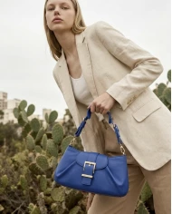 Bolso azul eléctrico Valentino Cassandra
