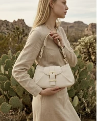 Bolso Valentino Cassandra Beige