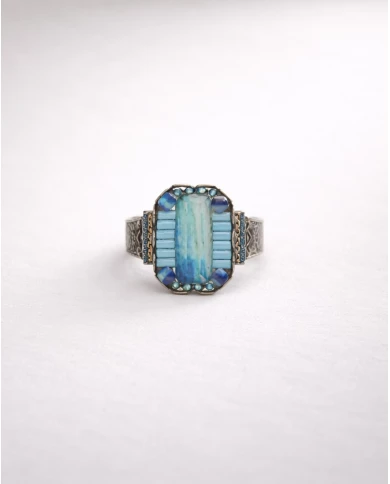 Anillo Ayala Bar Maya