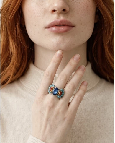 Anillo Ayala Bar Sarah