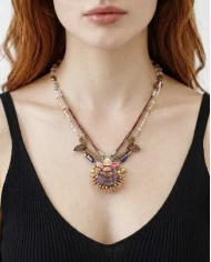 Collar Ayala Bar Chaya