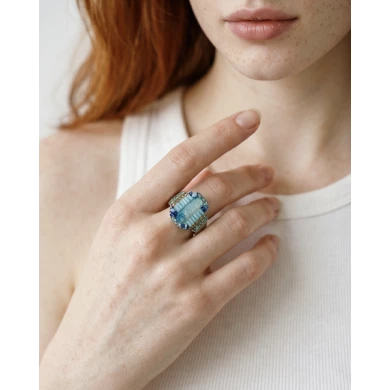 Anillo Ayala Bar Maya