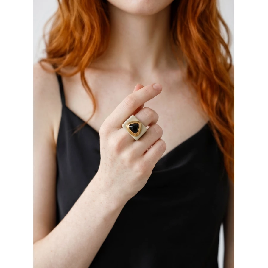 Anillo Ylva beige