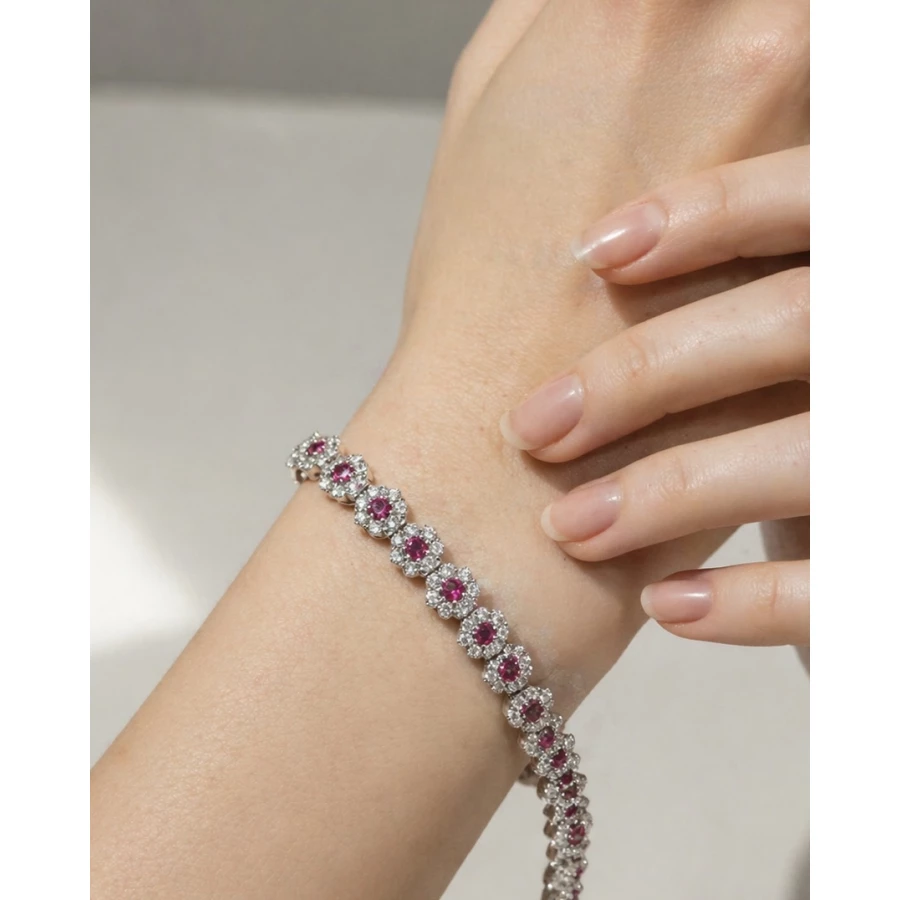 Brazalete Triana Rosa — un toque de color que marca la diferencia