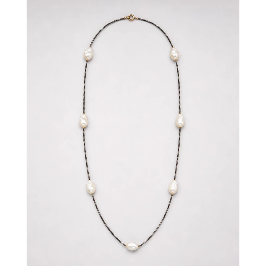 Collar Mia — belleza imperfecta y atemporal