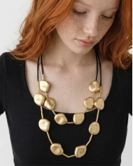 Collar Karla — formas orgánicas llenas de luz Collar Karla — formas orgánicas llenas de luz