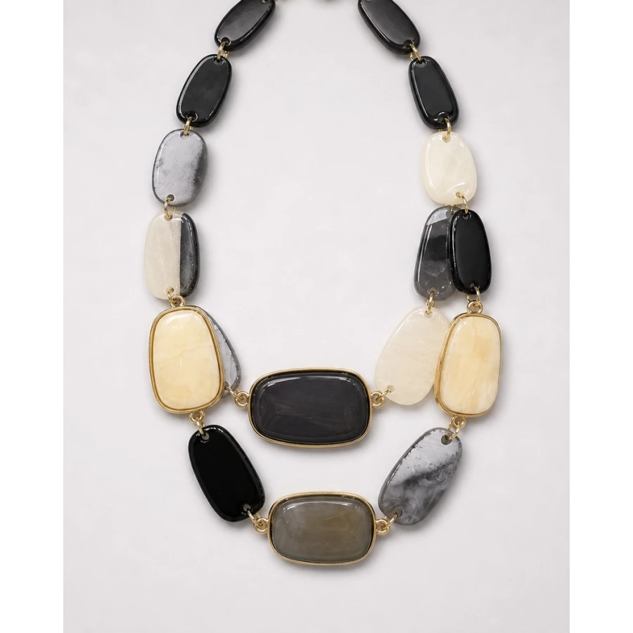Collar Iris resina — geometría y elegancia contemporánea Collar Iris resina — geometría y elegancia contemporánea