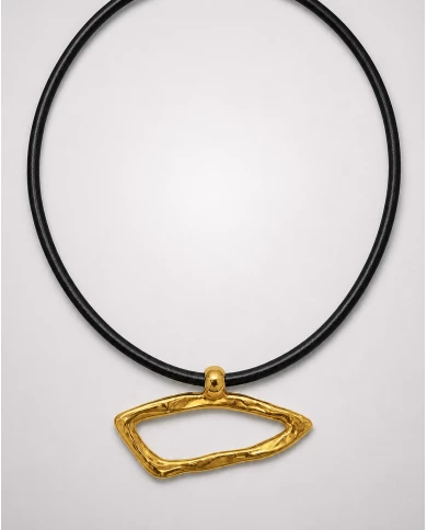 Collar Guila — arte minimalista con carácter Collar Guila — arte minimalista con carácter