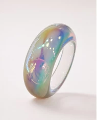 Brazalete Aura Iris — reflejos tornasol que captan todas las miradas