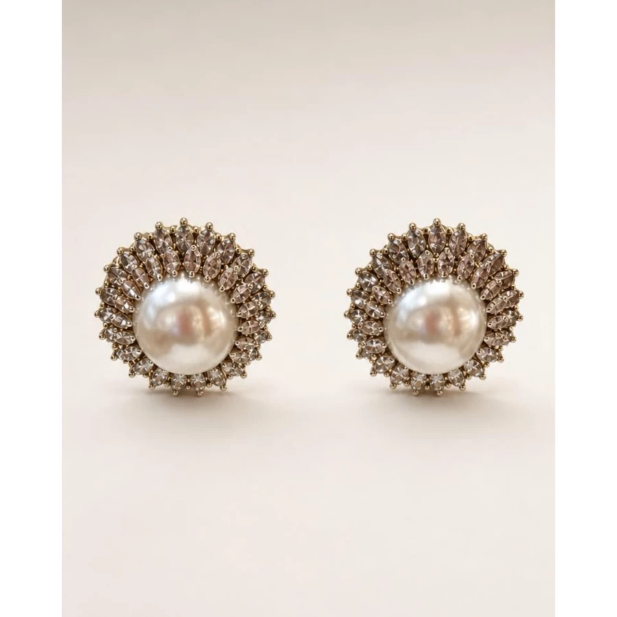 Pendientes Alba Perla — elegancia clásica con brillo sofisticado Pendientes Alba Perla — elegancia clásica con brillo sofisticado