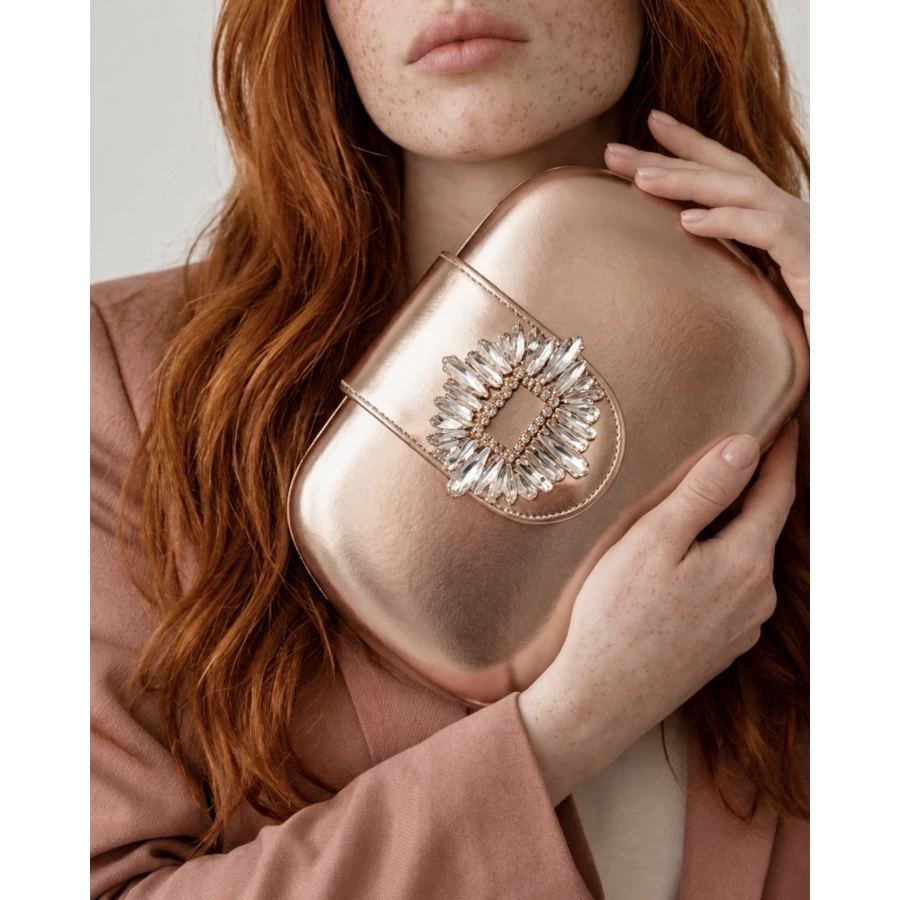 Bolso Gala Rosé — brillo sofisticado con detalle de pedrería