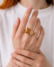Anillo Black Star — diseño estelar con acabado elegante Anillo Black Star — diseño estelar con acabado elegante