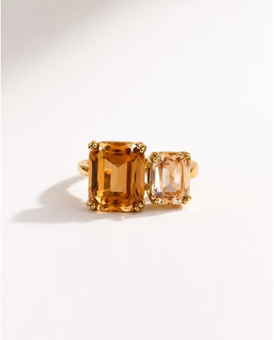 Anillo Doble Gemma Gold — diseño ajustable con piedras facetadas