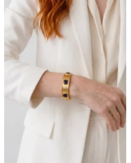 Brazalete Élodie — suavidad y elegancia en tonos empolvados. Brazalete Élodie — suavidad y elegancia en tonos empolvados.