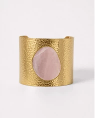 Brazalete Élodie — suavidad y elegancia en tonos empolvados. Brazalete Élodie — suavidad y elegancia en tonos empolvados.