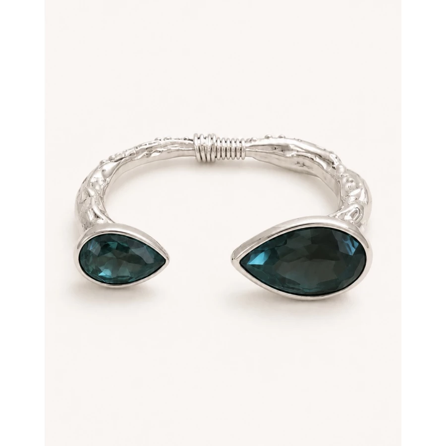 Noctis Azure — brazalete abierto con lágrimas de zafiro azul Noctis Azure — brazalete abierto con lágrimas de zafiro azul