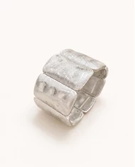 Pulsera Aurum— geometría contemporánea en plata satinada