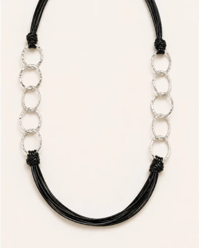 Collar Ébano Plata — contraste, textura y personalidad en una sola pieza
