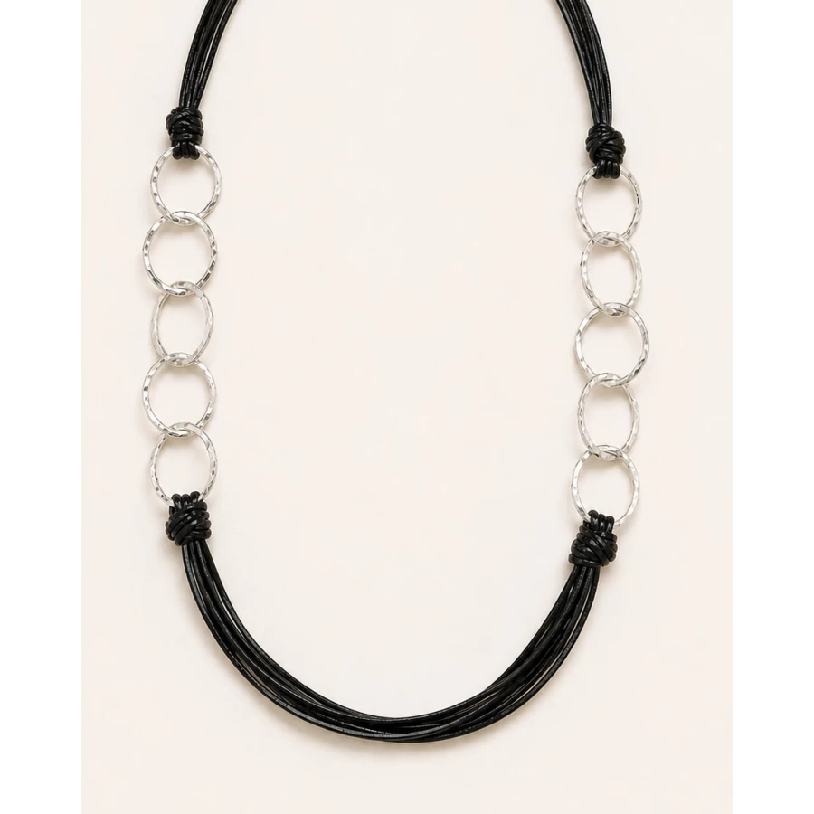 Collar Ébano Plata — contraste, textura y personalidad en una sola pieza Collar Ébano Plata — contraste, textura y personalidad en una sola pieza