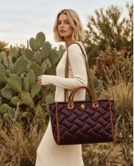 Bolso Kurt Geiger Hoxton Shopper — Volumen y sofisticación en color vino