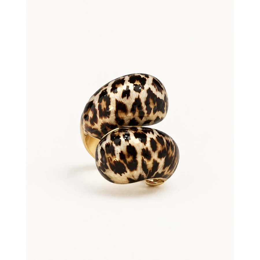 Anillo Leopard Gold — carácter salvaje y elegancia dorada.