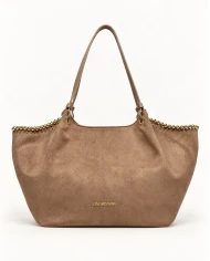 Bolso Love Moschino Soft Chocolate — calidez y estilo en tono marrón.