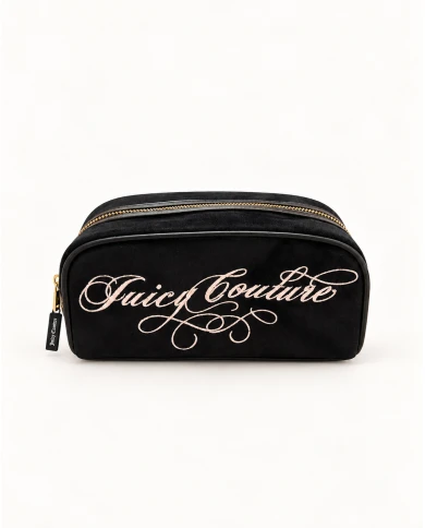 Neceser Juicy Couture Black Signature — elegancia en cada detalle.