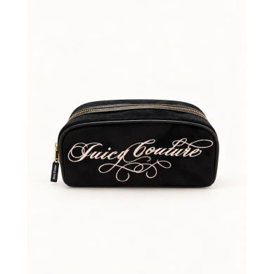 Neceser Juicy Couture Black Signature — elegancia en cada detalle.