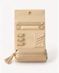 Neceser Valentino Astrid Beige — un toque chic para tus esenciales Neceser Valentino Astrid Beige — un toque chic para tus esenciales