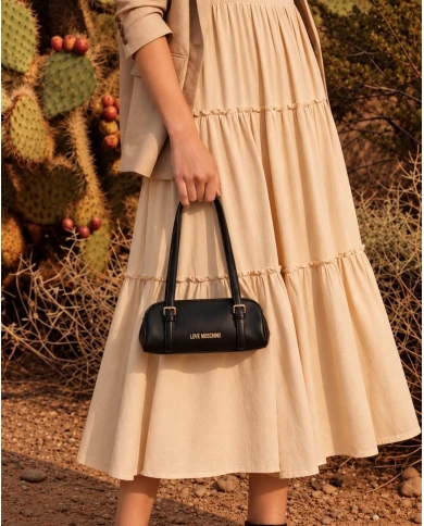 Bolso Love Moschino Smart Daily Negro — elegancia versátil para cada día