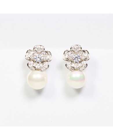Pendientes acero plateado perlas Camelia